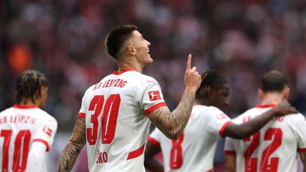 德甲焦点战：莱比锡红牛主场迎战九轮不败科隆