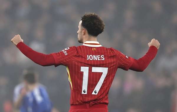 柯蒂斯-琼斯坦言欧冠失利：顶级对决胜负乃常态 红军需专注反弹