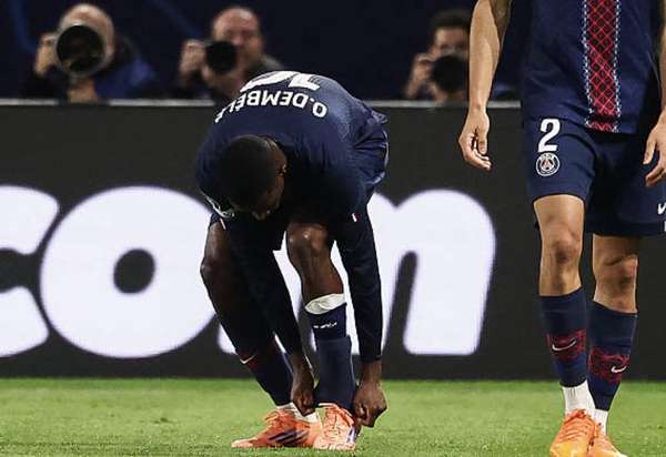 登贝莱伤退再添阴霾 巴黎锋线折损大将