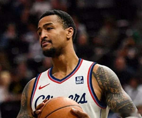 快船主场惨败雷霆 卢帅排兵布阵再遭质疑