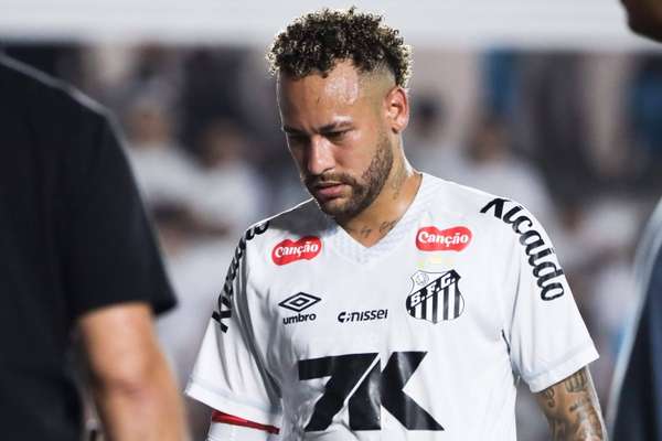 内马尔身价跌至千万欧 伤病与年龄成职业生涯转折点