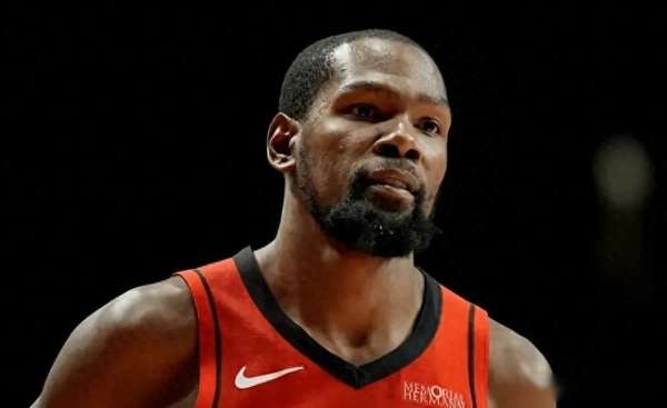 杜兰特高效29+6统治攻防 谢泼德组织盘活火箭进攻体系