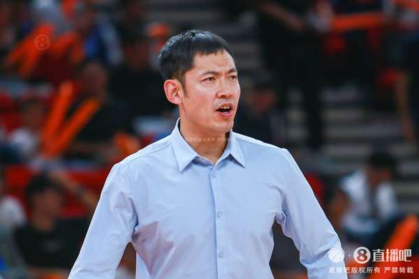 北控主帅张庆鹏坦承实力差距 重返辽宁感慨"这里是家"