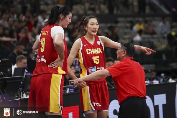 双塔归位！韩旭李月汝火线驰援中国女篮 世界杯预选赛在即