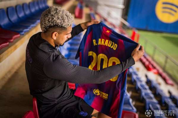阿劳霍200场记：从乌拉圭少年到巴萨队魂，那些跌宕与荣光