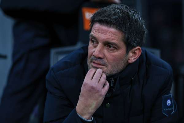 国米帅位风波：齐沃续约现转机 多员大将恐遭清洗