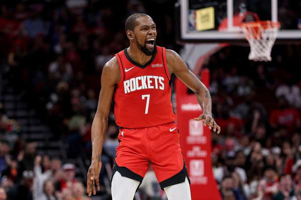 杨少侠感叹杜兰特超乔丹：同届生的传奇之路 得分榜或将改写历史